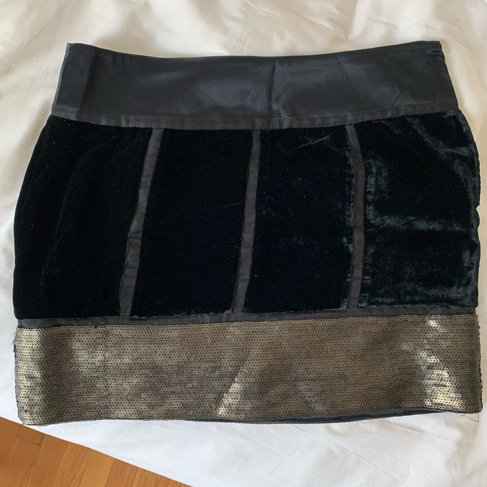 Diane Von Furstenberg Black Velvet Sequin mini Skirt